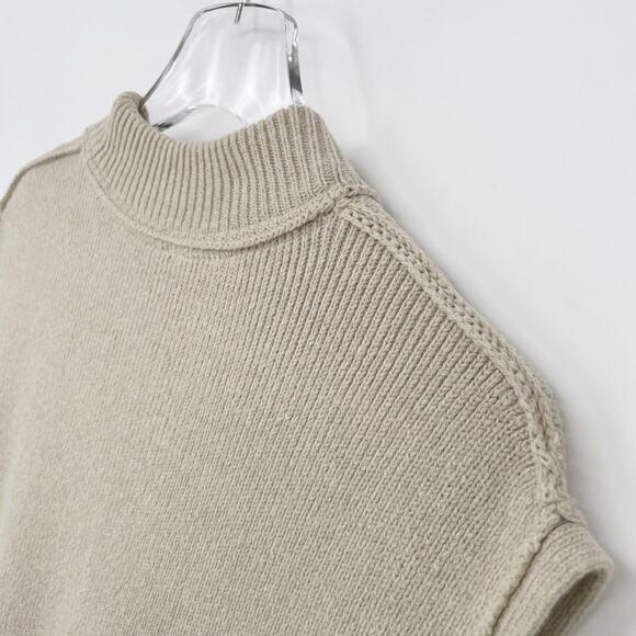 Free People Oversized Chunky Knit Sweater Vest Tank Sleeveless Small Women’s - Picture 3 of 8